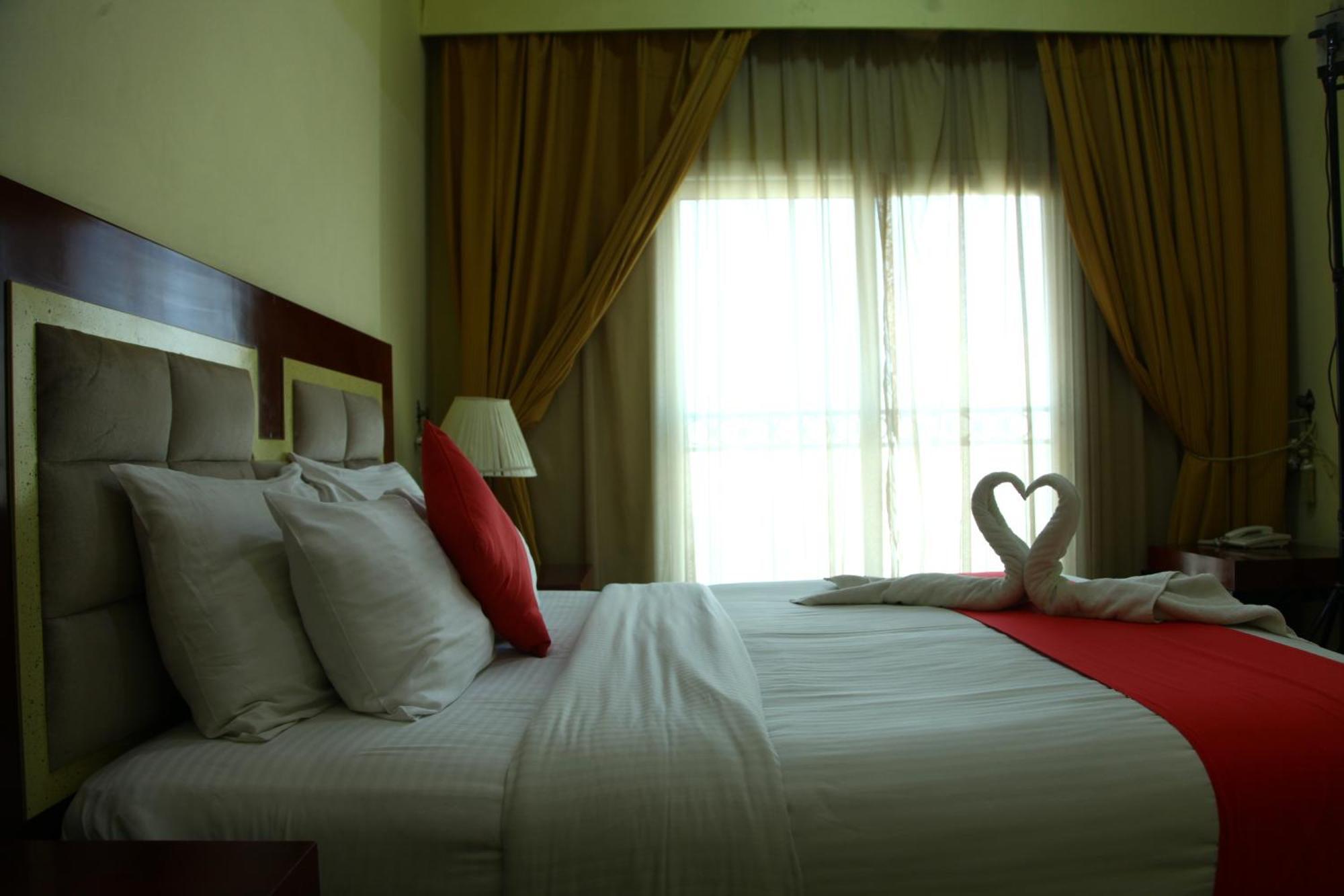 Ruwi Hotel Apartments, Σάρτζα Εξωτερικό φωτογραφία